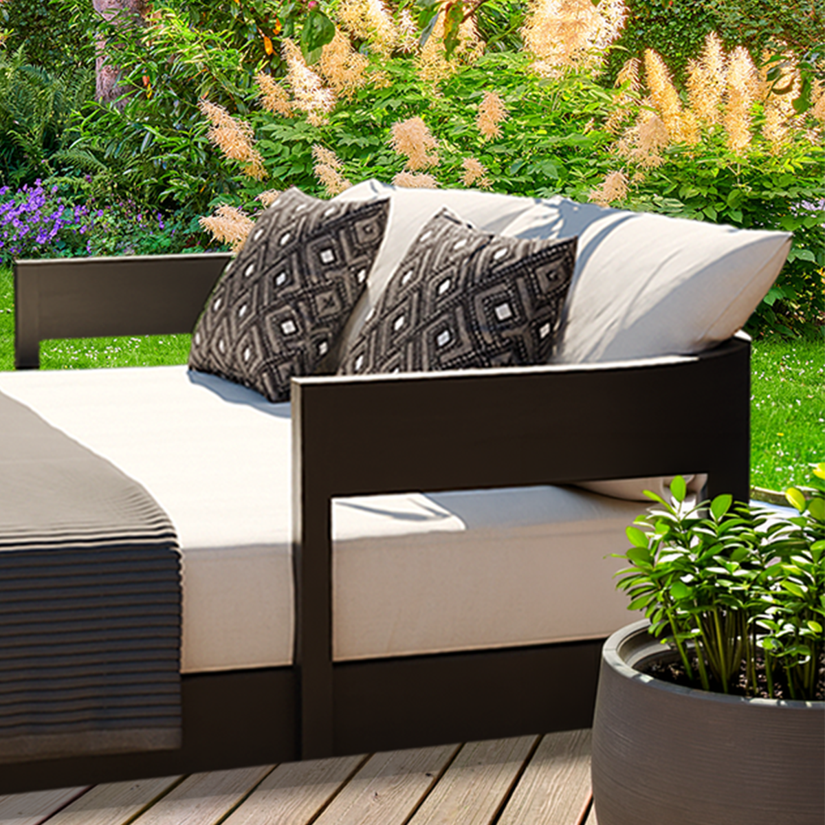 Hinskey Luxury Sun Lounger